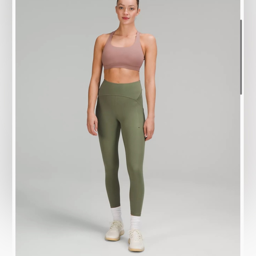 Lululemon 🍋 olive green wonderunder leggings Retails $118